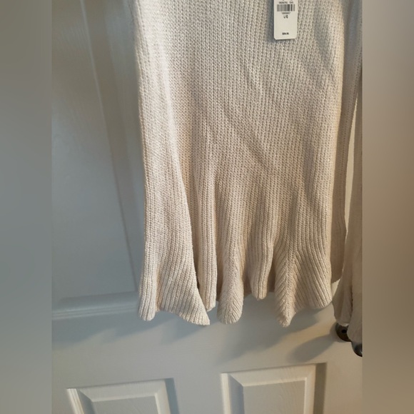 Express Cream Knit Camisole Top - Picture 3 of 5